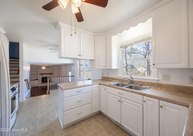 3rd image of 2509 Ward Blvd, Wilson, NC 27893 | MLS# 100557176