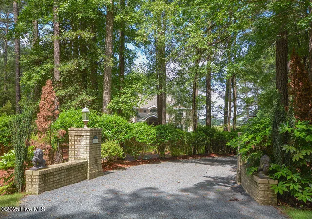 2nd image of 1064 Tresses Ct, Vass, NC 28394 | MLS# 100515167