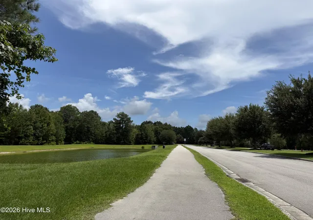 Photo 3 of Single family home for sale at 808 Hidden Brg Dr, Jacksonville, NC 28546 | MLS# 100594817 | Listing updated on 2026-08-18