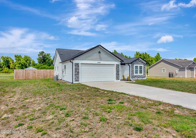 Photo 2 of Single family home for sale at 4890 W Nc 72 Hwy, Lumberton, NC 28360 | MLS# 100576413 | Listing updated on 2026-08-28