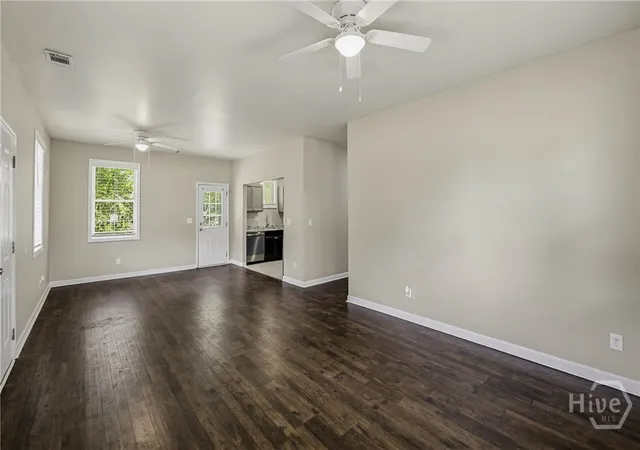 5th image of 2216 Trask Pkwy, Seabrook, SC 29940 | MLS# SA354809