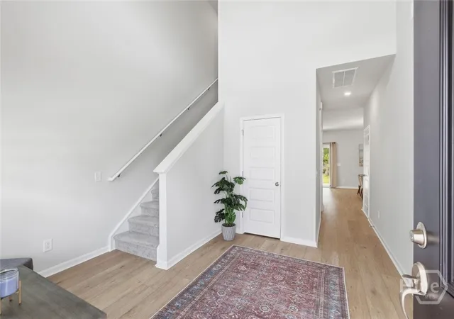 Photo 3 of Single family home for sale at 118 Saltgrass Ln, Savannah, GA 31302 | MLS# SA357755 | Listing updated on 2026-08-03