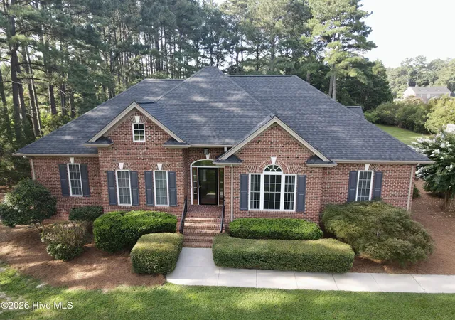 Photo 1 of Single family home for sale at 104 Arrowhead Ct, Louisburg, NC 27549 | MLS# 100596951 | Listing updated on 2026-09-02
