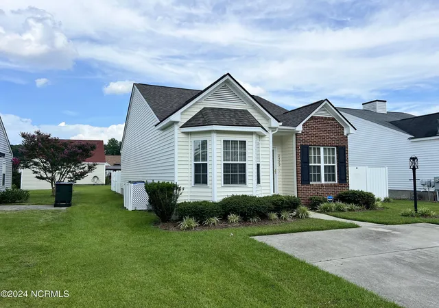 Photo 3 of Single family home for sale at 2429 Winding Crk Dr Sw, Wilson, NC 27893 | MLS# 100573200 | Listing updated on 2026-08-18