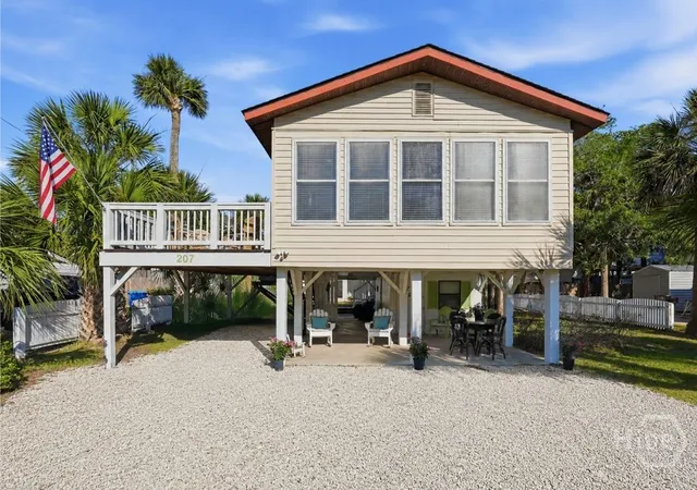 Homes for sale in Tybee Island, GA | 207 2nd Ave, Tybee Island, GA 31328 | MLS# SA357415