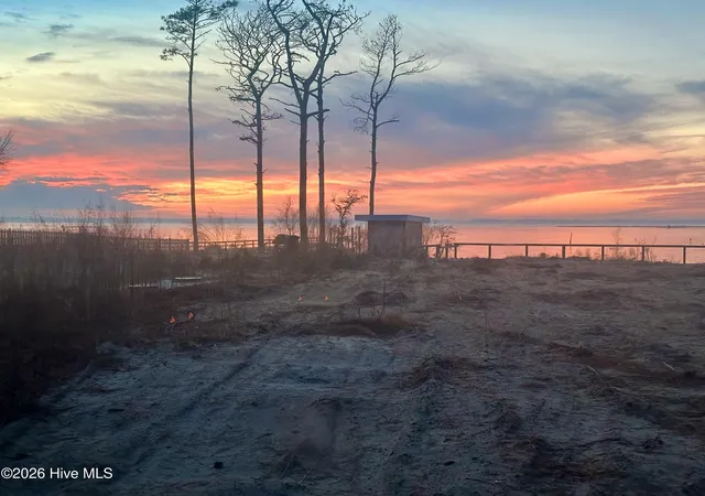 3rd image of 980 Crow Hill Rd, Beaufort, NC 28516 | MLS# 100532764