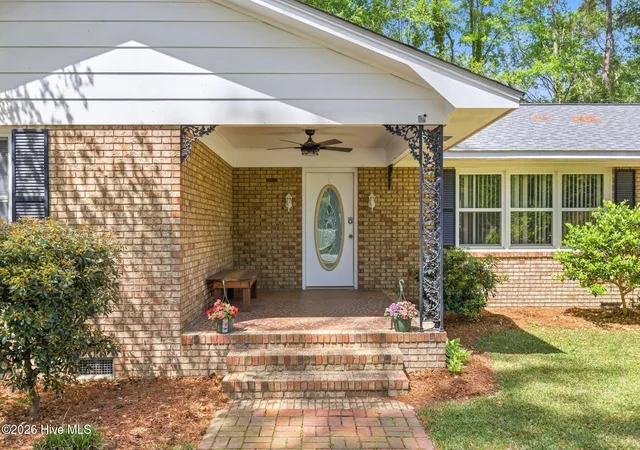 Homes for sale in Wallace, NC | 235 Oak St, Wallace, NC 28466 | MLS# 100566566