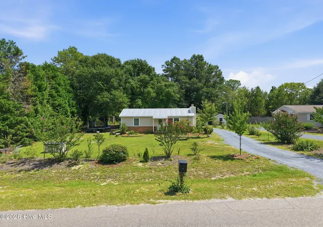 Photo 5 of Single family home for sale at 304 Archie Rd, West End, NC 27376 | MLS# 100600060 | Listing updated on 2026-08-31