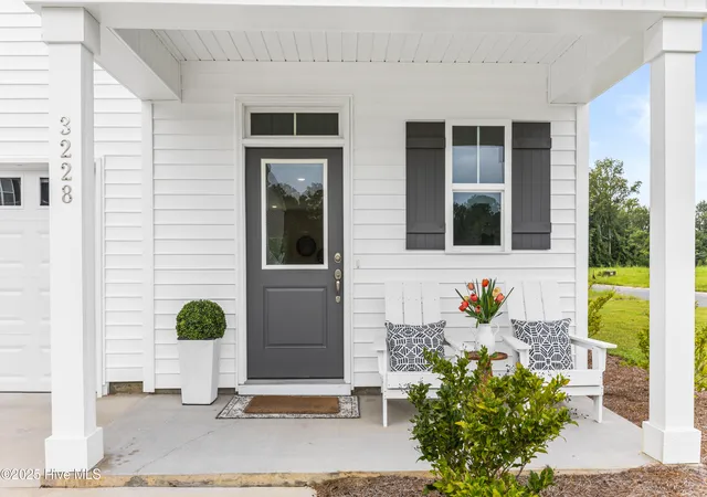 3rd image of 3216 Beaus Dr, Castle Hayne, NC 28429 | MLS# 100554905