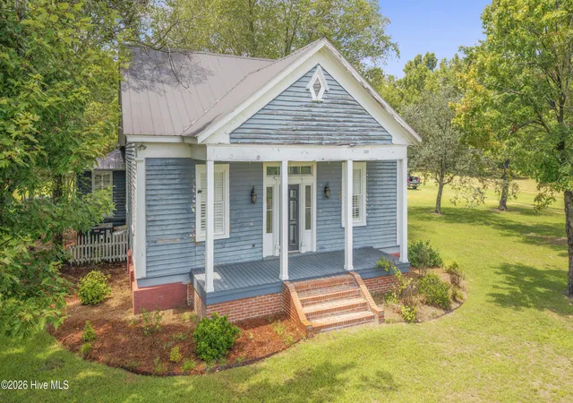 Single family home for sale at 150 Kader Merritt Rd, Rose Hill, NC 28458 | MLS# 100593673