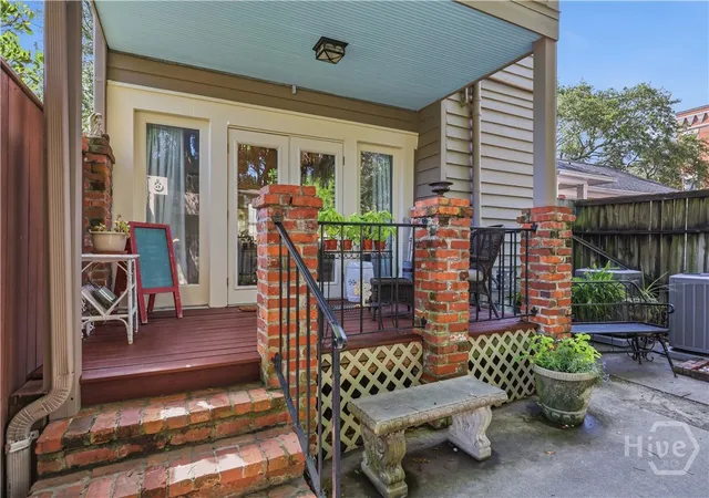 Photo 60 of Single family home for sale at 111 E Broad St, Savannah, GA 31401 | MLS# SA358476 | Listing updated on 2026-07-07