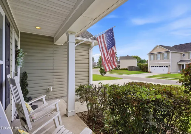 Photo 3 of Single family home for sale at 553 Montego Ct, Wilmington, NC 28411 | MLS# 100583848 | Listing updated on 2026-09-07