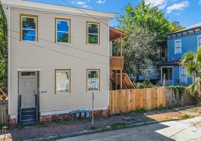 Listing Photo 3 - Condo for sale in building located at 2410 Jefferson St, Savannah, GA 31401