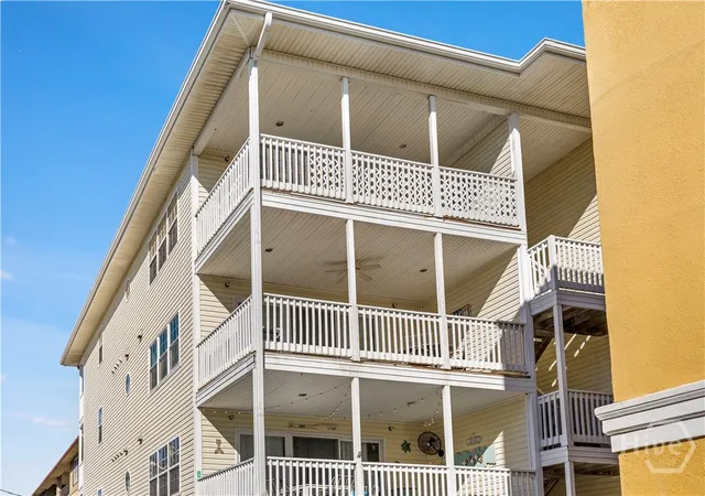 Homes for sale in Tybee Island, GA | 8 Silver Ave #9, Tybee Island, GA 31328 | MLS# SA359357