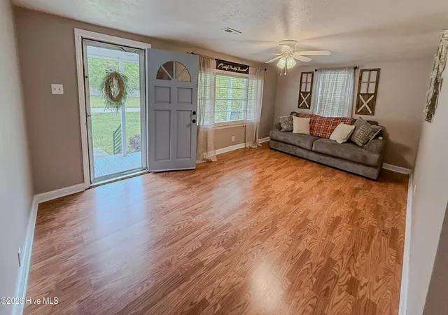 Homes for sale in Bladenboro, NC | 514 Butler Mill Rd, Bladenboro, NC 28320 | MLS# 100579400