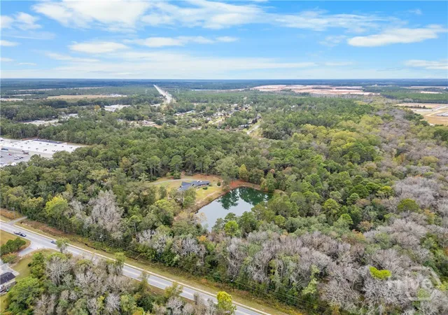 5th image of 100 Morgan Dr, Jesup, GA 31545 | MLS# SA342817
