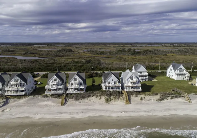 3rd image of 4274 Island Dr, N Topsail Beach, NC 28460 | MLS# 100568225