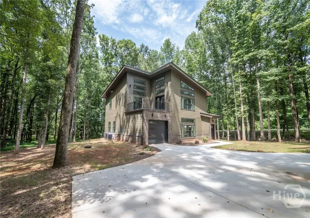Photo 3 of Single family home for sale at 233 Bellamy Rd, Athens, GA 30607 | MLS# CM1023485 | Listing updated on 2026-10-09