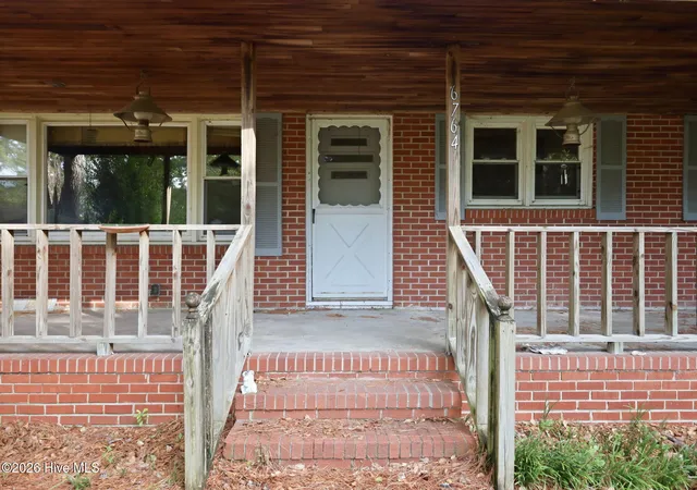 Homes for sale in Grifton, NC | 6764 Glenwood Dr, Grifton, NC 28530 | MLS# 100587546
