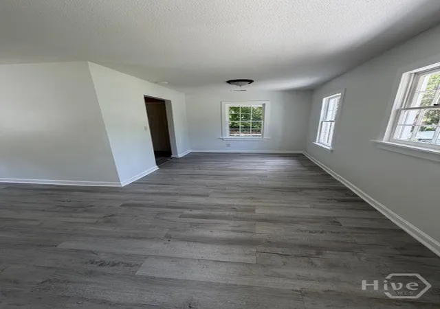 2nd image of 4 Lewis St, Statesboro, GA 30458 | MLS# SA361911