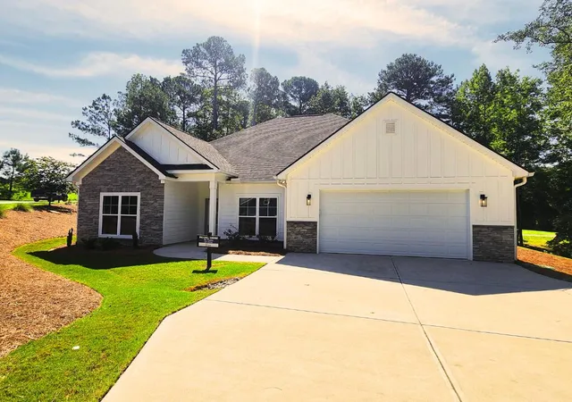 Homes for sale in Mc Cormick, SC | 222 Louisa Ln, Mc Cormick, SC 29835 | MLS# 98202706