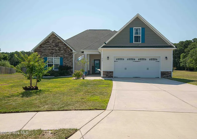 1st image of 515 Shipyard Ct, Swansboro, NC 28584 | MLS# 100584075