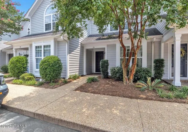 Photo 1 of Townhouse for sale at 6211 Wrightsville Ave #Apt 114, Wilmington, NC 28403 | MLS# 100592130 | Listing updated on 2026-09-18