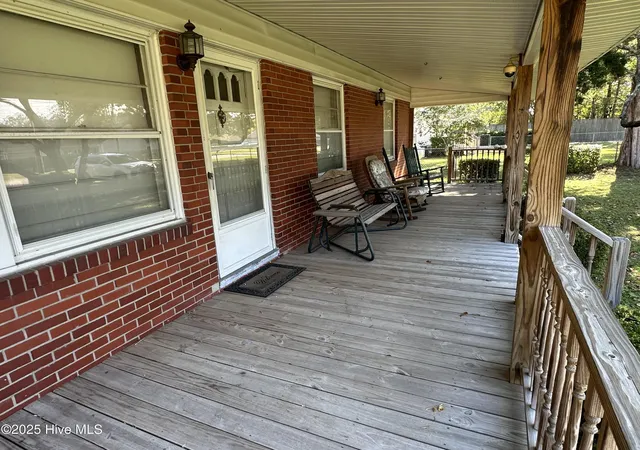 Homes for sale in Leland, NC | 928 Village Rd, Leland, NC 28451 | MLS# 100532099