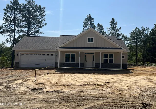 Homes for sale in West End, NC | 2449 Murdocksville Rd, West End, NC 27376 | MLS# 100562928