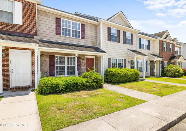 3rd image of 403 Springwood Dr, Jacksonville, NC 28546 | MLS# 100585306