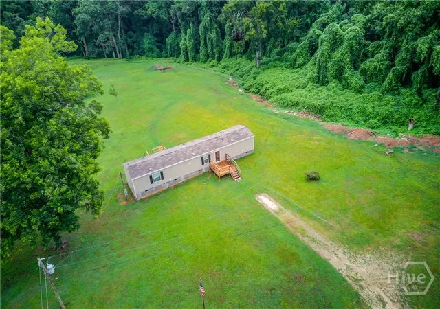 Photo 1 of Manufactured home for sale at 492 Gumlog Crk, Martin, GA 30557 | MLS# CL361471 | Listing updated on 2026-09-14
