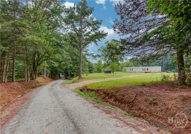 Photo 3 of Manufactured home for sale at 492 Gumlog Crk, Martin, GA 30557 | MLS# CL361471 | Listing updated on 2026-09-14