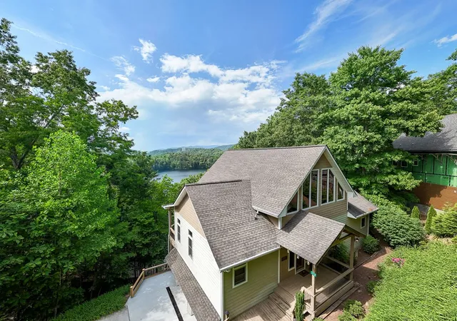 Photo 4 of Single family home for sale at 113 Snowbird Trl, Robbinsville, NC 28771 | MLS# 98544649 | Listing updated on 2026-08-18