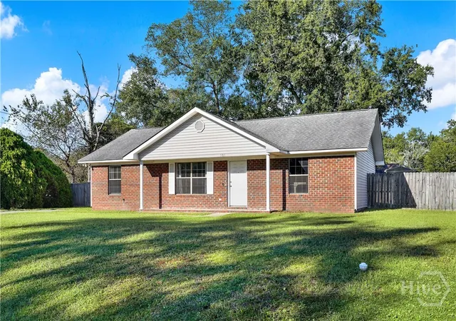 Homes for sale in Hinesville, GA | 181 Kyle Ln, Hinesville, GA 31313 | MLS# SA341019