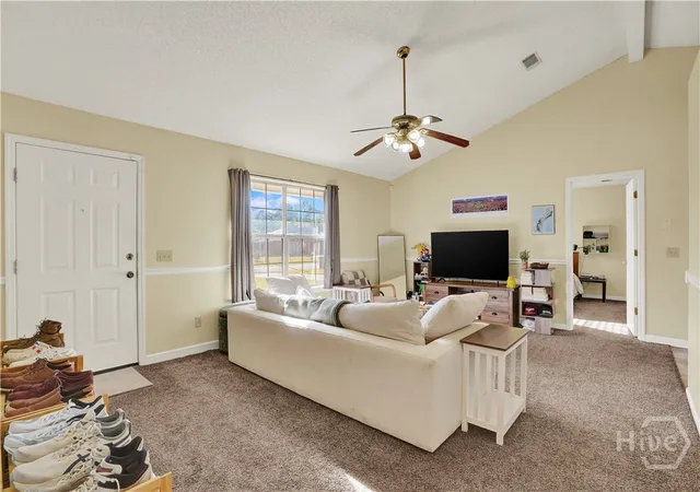 Homes for sale in Hinesville, GA | 181 Kyle Ln, Hinesville, GA 31313 | MLS# SA341019