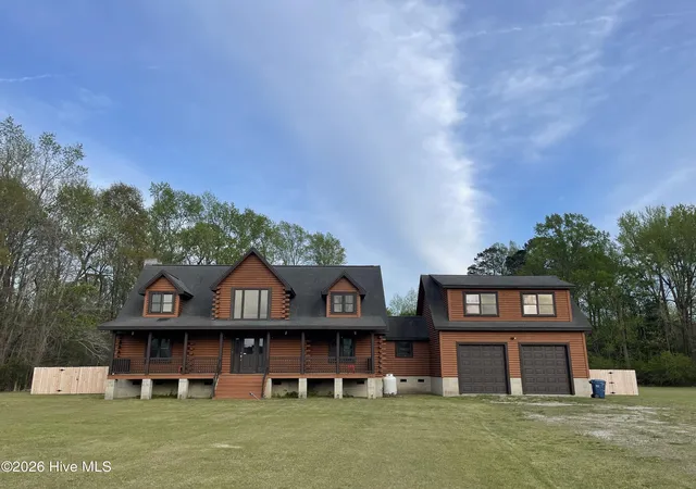 Homes for sale in Washington, NC | 984 Mill Hole Rd, Washington, NC 27889 | MLS# 100577989