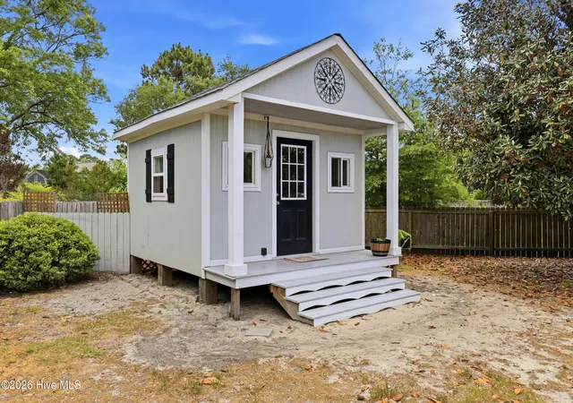 5th image of 8504 Lakeview Dr, Wilmington, NC 28412 | MLS# 100571990