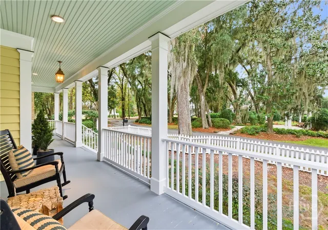 2nd image of 52 Magnolia Ln, Richmond Hill, GA 31324 | MLS# SA345693
