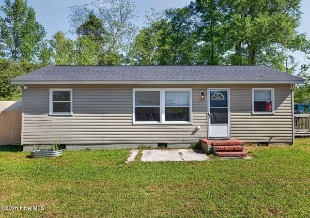 Homes for sale in Bolton, NC | 555 Cedar St, Bolton, NC 28423 | MLS# 100567803
