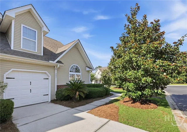 Homes for sale in Pooler, GA | 261 Sonata Cir, Pooler, GA 31322 | MLS# SA358096