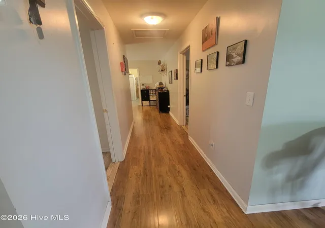 3rd image of 104 Willowbend Dr, Burgaw, NC 28425 | MLS# 100578173