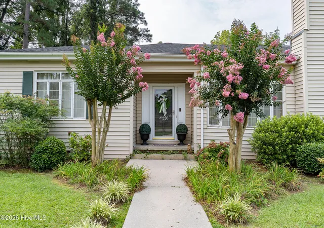 4th image of 226 E College St, Whiteville, NC 28472 | MLS# 100593306