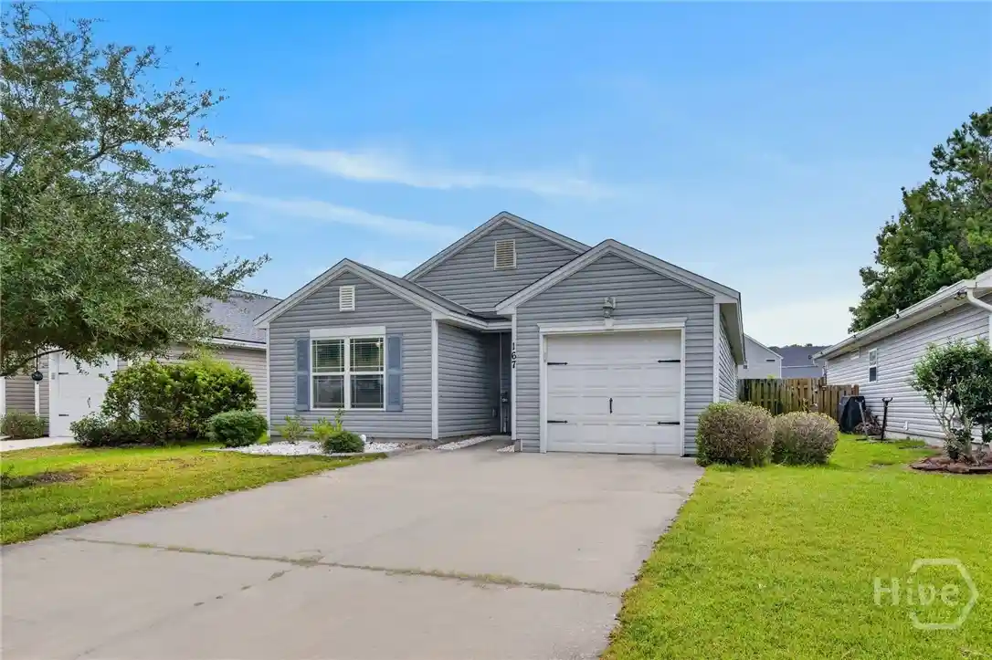 Photo 1 of Single family home for sale at 167 Lakepointe Dr, Savannah, GA 31407 | MLS# SA363493 | Listing updated on 2026-10-21