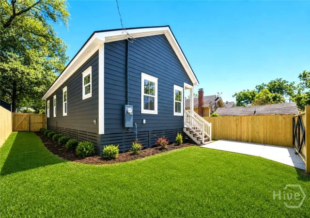 Photo 14 of Single family home for sale at 1205 Se 36th Street, Savannah, GA 31404 | MLS# SA358078 | Listing updated on 2026-07-22