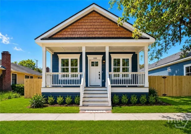 Photo 1 of Single family home for sale at 1205 Se 36th Street, Savannah, GA 31404 | MLS# SA358078 | Listing updated on 2026-07-22