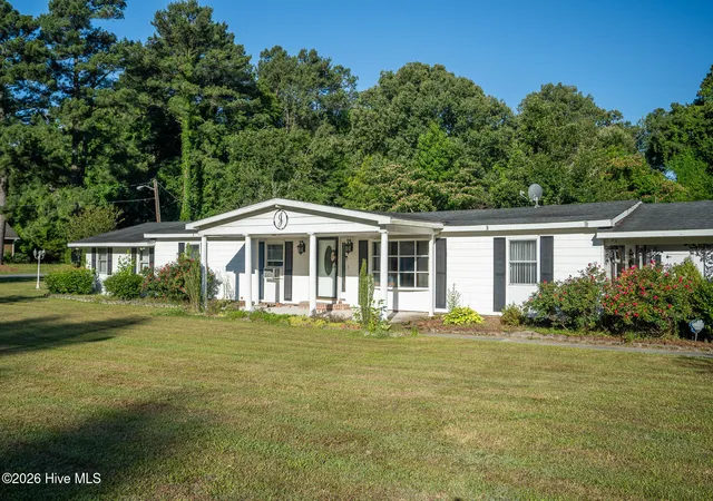 3rd image of 210 Hines Ave, Elizabeth City, NC 27909 | MLS# 100579330