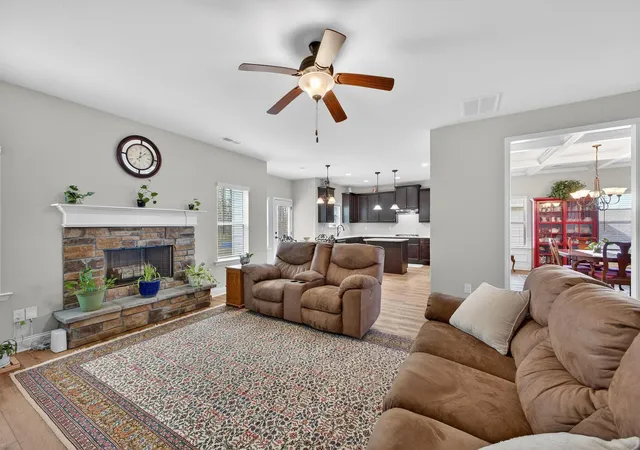 Photo 4 of Single family home for sale at 464 Equinox Loop, Aiken, SC 29803 | MLS# 98253580 | Listing updated on 2026-09-02