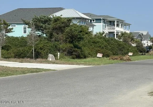 Photo 4 of Land for sale at 608 E Dolphin Dr, Oak Island, NC 28465 | MLS# 100596557 | Listing updated on 2026-08-16