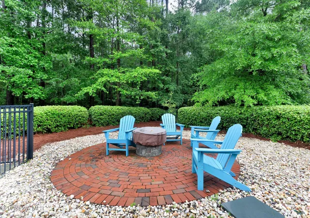 Photo 31 of Single family home for sale at 6413 Chalfont Cir, Wilmington, NC 28405 | MLS# 100599916 | Listing updated on 2026-09-25