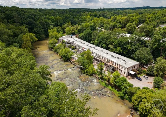 Listing Photo 2 - Condo for sale in building located at 585 White Cir, Athens, GA 30605 - Unit #5